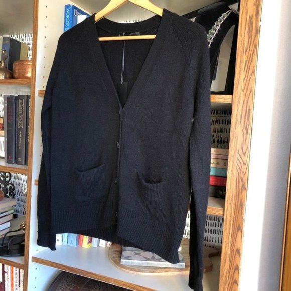 Jenni Kayne // Cashmere Stanford Cardigan - Picture 4 of 11